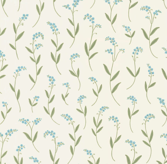 Tapetmönster Förgätmigej designad av Sandra Wall. Handmålade förgätmigej med blå blommor och gröna blad på en ljus botten, Studio Wall. Tillverkas i Ulricehamns Tapetfabrik.